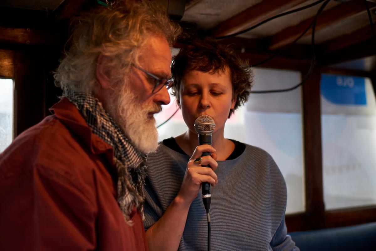 TOI (Marialena Marouda, Justine Maxelon) performing at the Chambres 'O Festival 2020. Photo: Sarah Duby